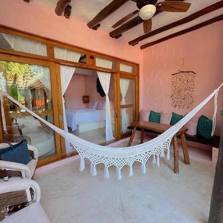 Palapas Del Sol Hotel Isla Holbox Екстериор снимка