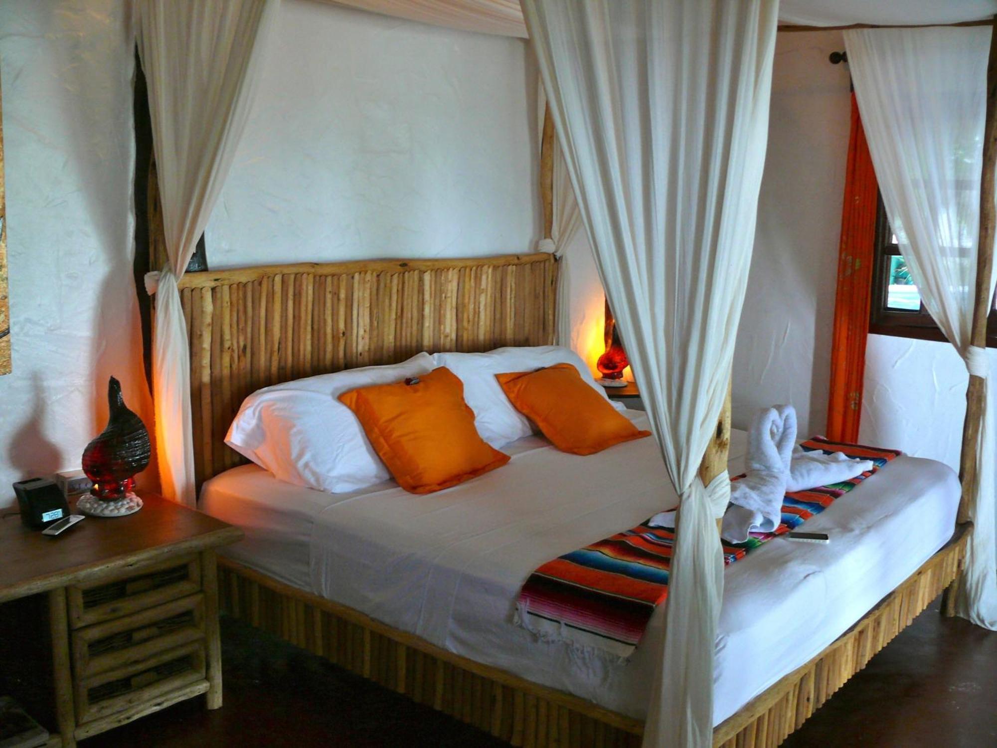 Palapas Del Sol Hotel Isla Holbox Екстериор снимка